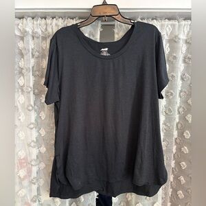 Avia Black Short Sleeve Scoop Neck Tee